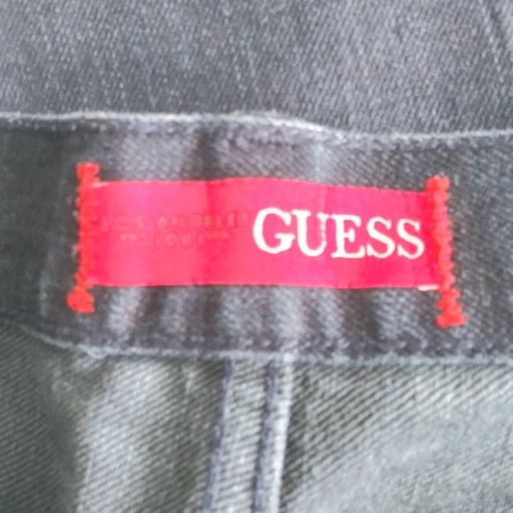 Guess Regular Straight Crescent fit Jeans - Picture 6 of 8